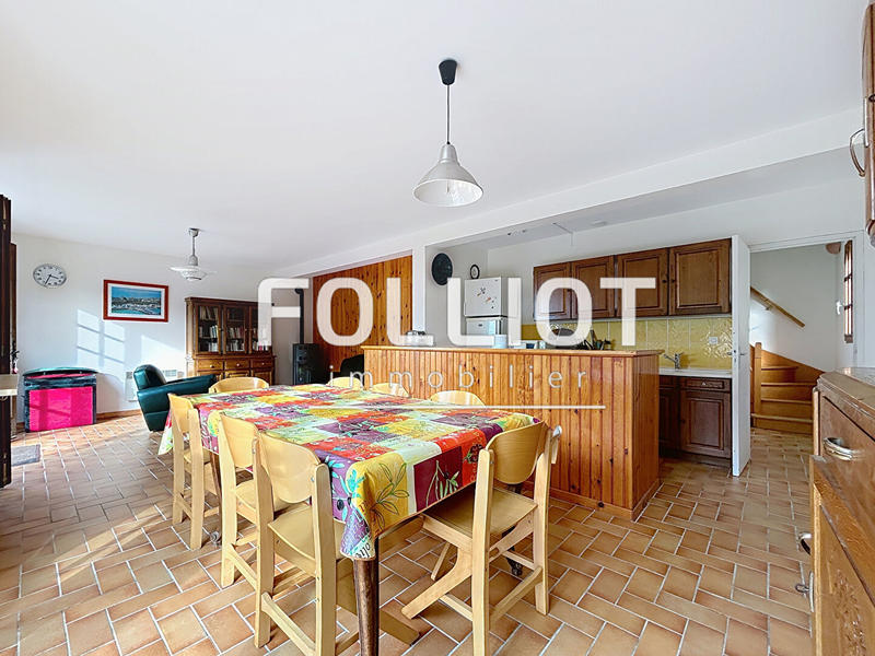 Maison - 98 m² - 5 pièces