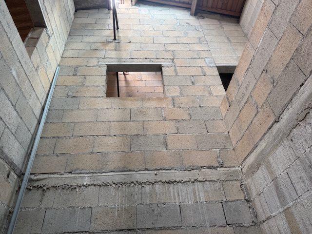 Maison - 350 m² - 9 pièces