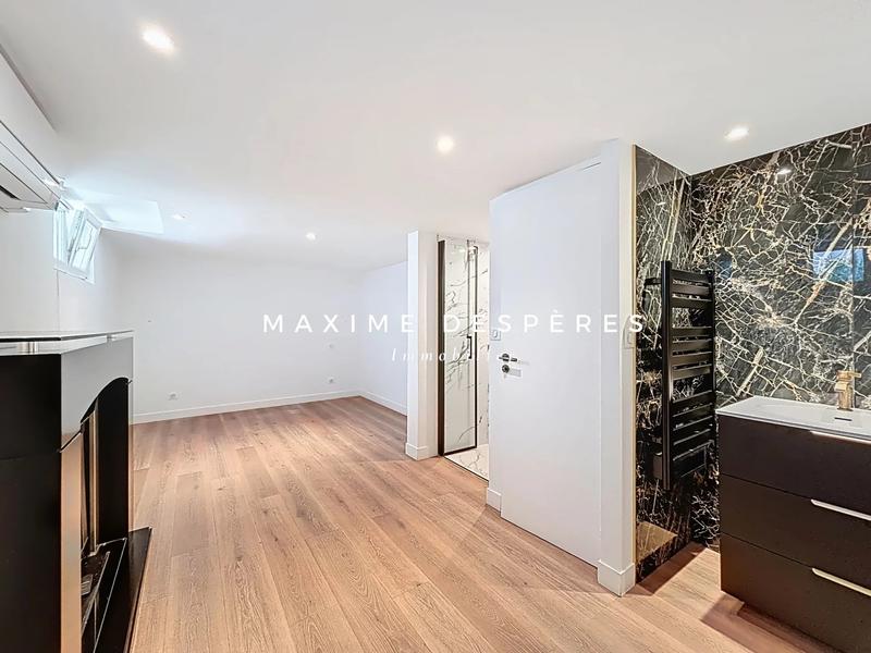 Appartement - 133 m² - 5 pièces