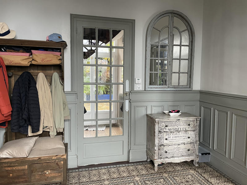 Maison - 205 m² - 8 pièces