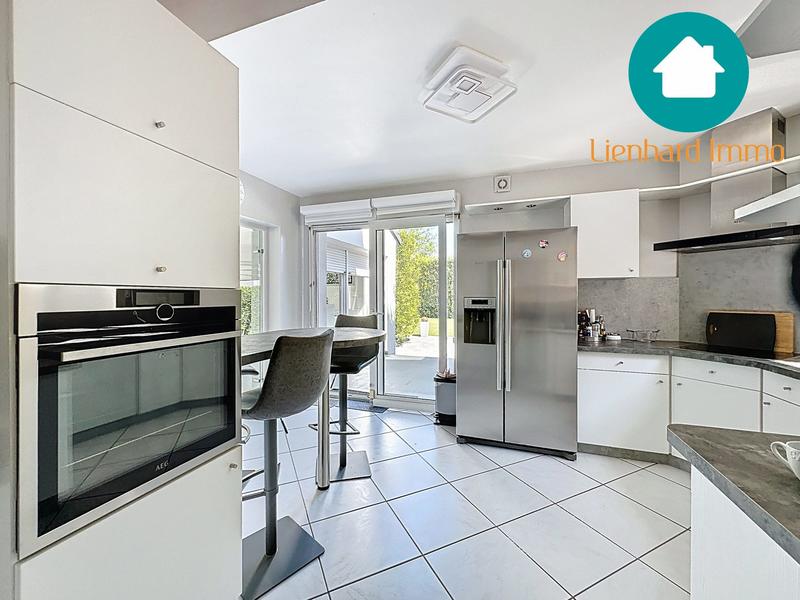 Villa - 215 m² - 7 pièces