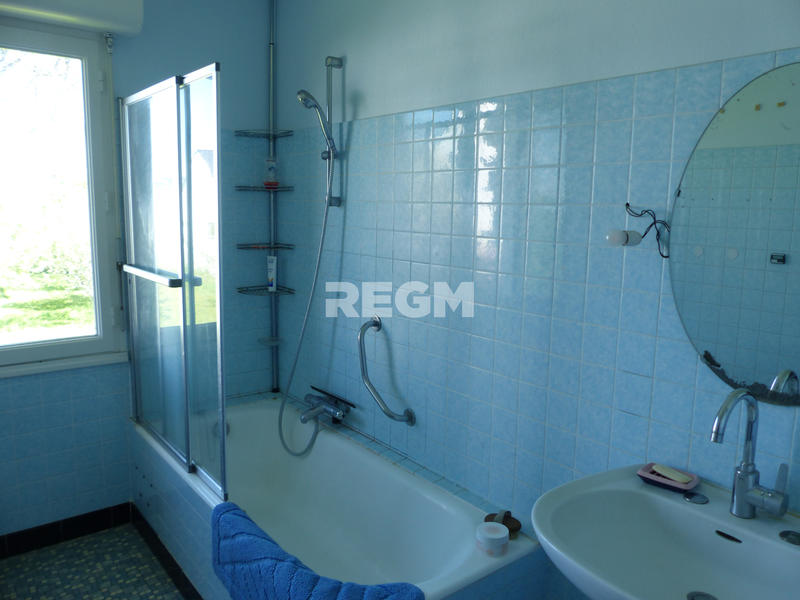 Maison - 131 m² - 7 pièces