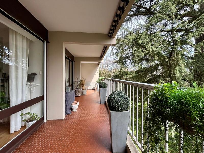 Appartement - 86 m² - 4 pièces