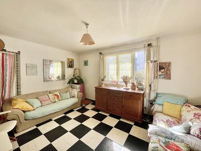 Maison - 100 m² - 6 pièces