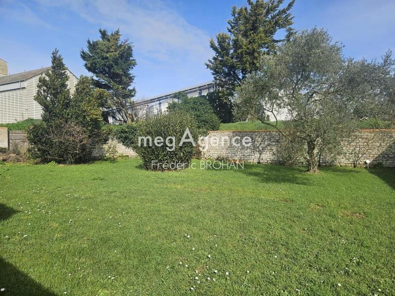 Terrain constructible - 336 m²