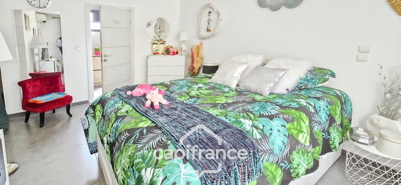 Villa - 240 m² - 7 pièces