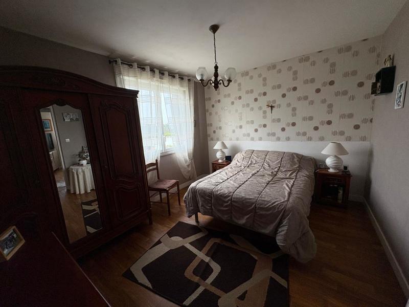 Maison - 96 m² - 5 pièces