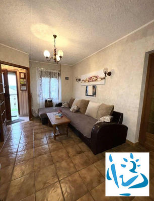 Maison - 265 m² - 18 pièces