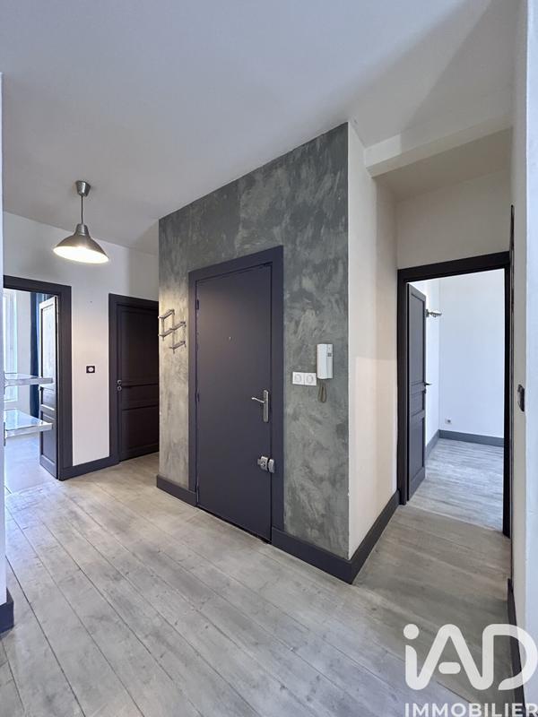 Appartement - 80 m² - 4 pièces