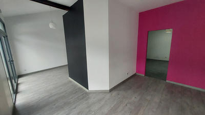 Local commercial - 65 m² - 3 pièces