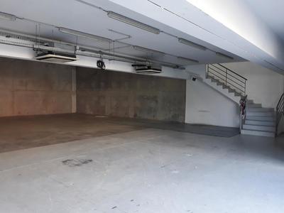 Entrepôt - 329 m²