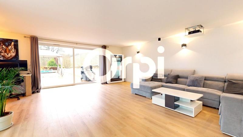 Maison - 300 m² - 9 pièces