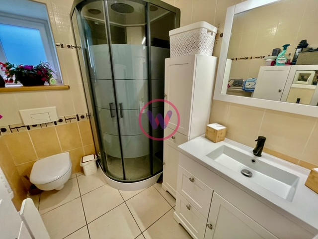 Maison - 167 m² - 8 pièces