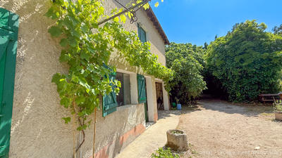 Maison - 96 m² - 4 pièces