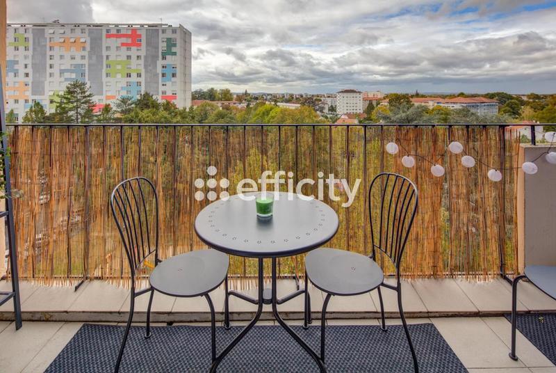 Appartement - 68 m² - 4 pièces