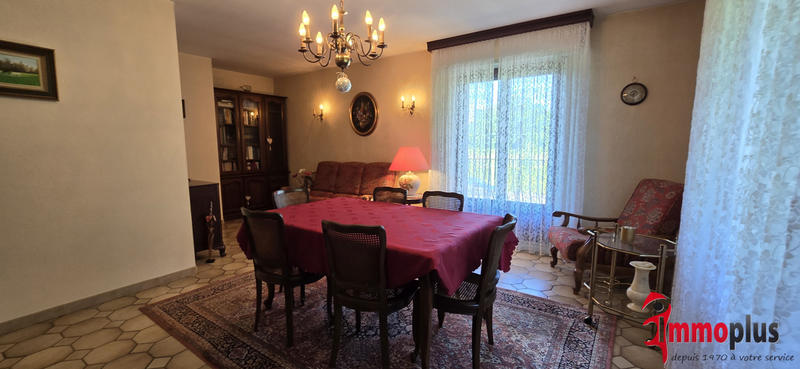 Maison - 143 m² - 7 pièces