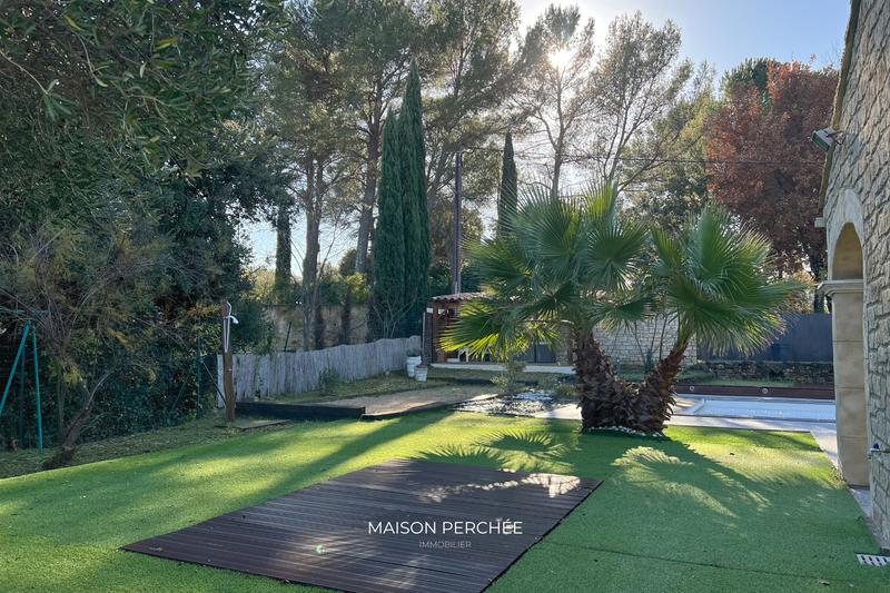 Villa - 196 m² - 7 pièces