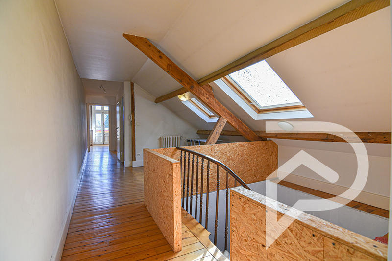 Maison - 150 m² - 5 pièces