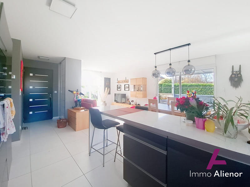 Maison contemporaine - 84 m² - 3 pièces