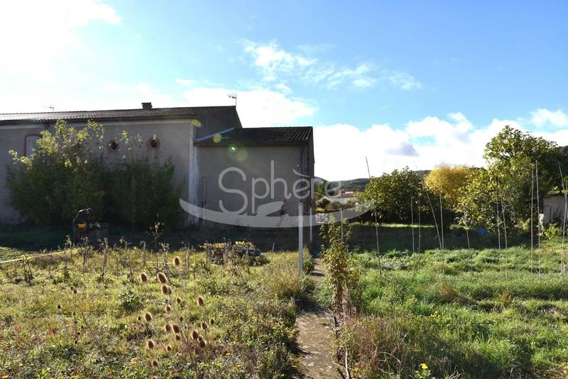 Maison - 162 m² - 9 pièces