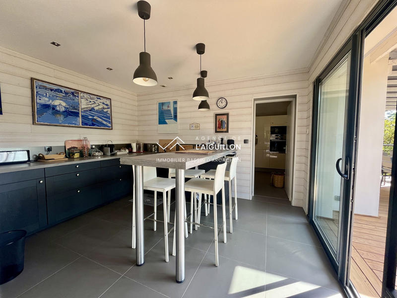 Maison - 160 m² - 5 pièces