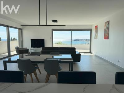 Appartement - 130 m² - 4 pièces