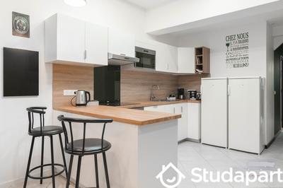 Chambre - 12 m² - 1 pièce