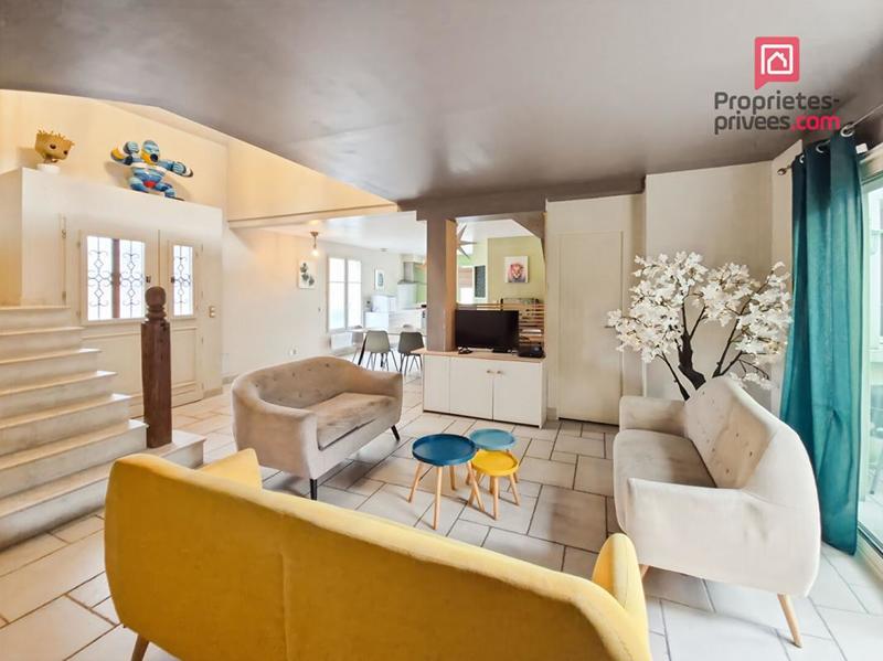 Maison - 177 m² - 7 pièces