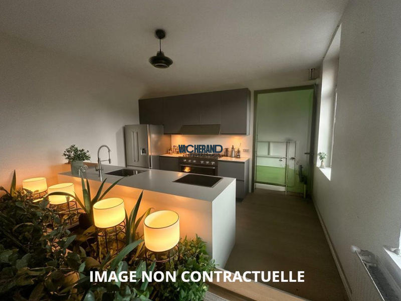 Appartement - 122 m² - 6 pièces