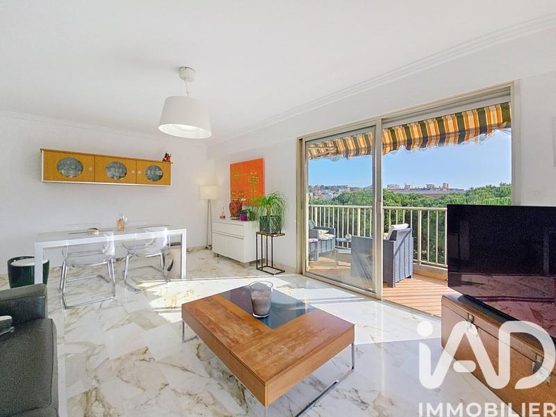 Appartement - 82 m² - 4 pièces