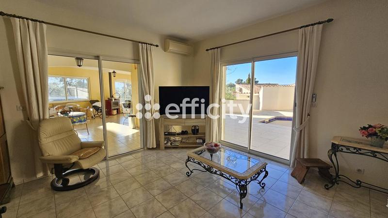 Maison - 169 m² - 7 pièces