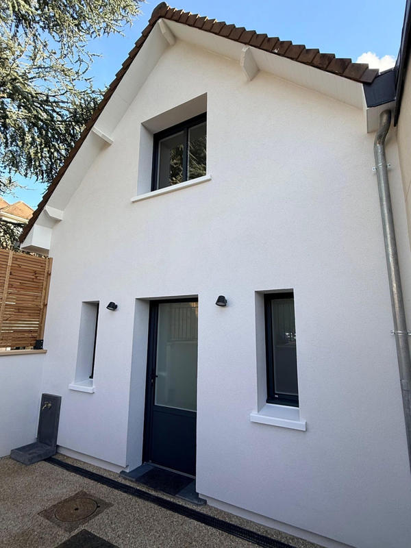 Maison - 90 m² - 3 pièces