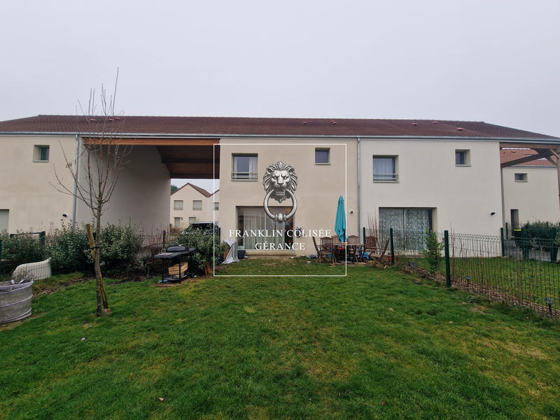 Maison - 88 m² - 4 pièces
