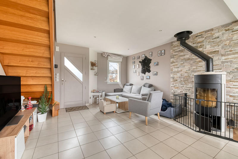 Maison - 106 m² - 5 pièces