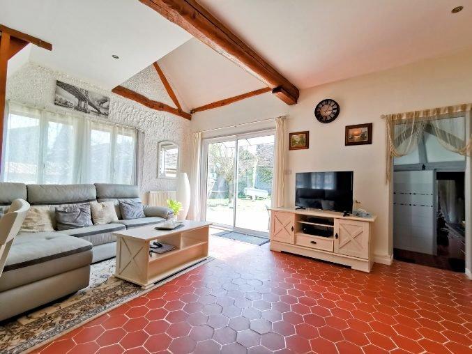 Maison - 147 m² - 7 pièces