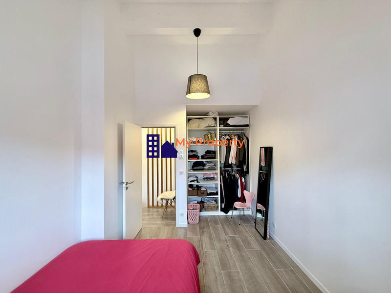 Maison contemporaine - 81 m² - 5 pièces