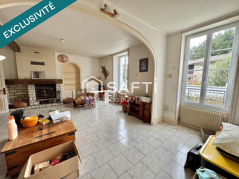 Maison - 295 m² - 12 pièces