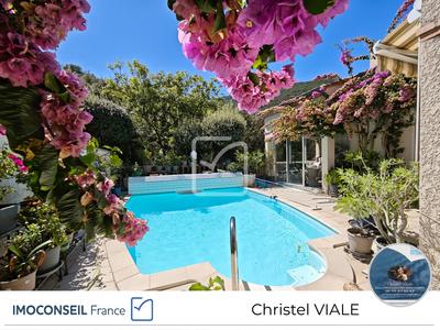 Maison - 157 m² - 6 pièces