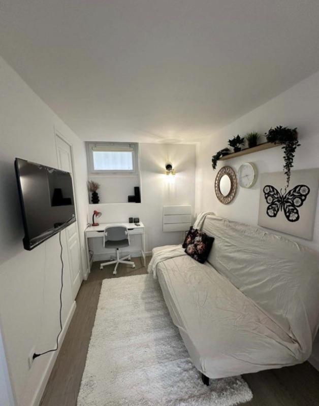 Studio - 15 m² - 1 pièce