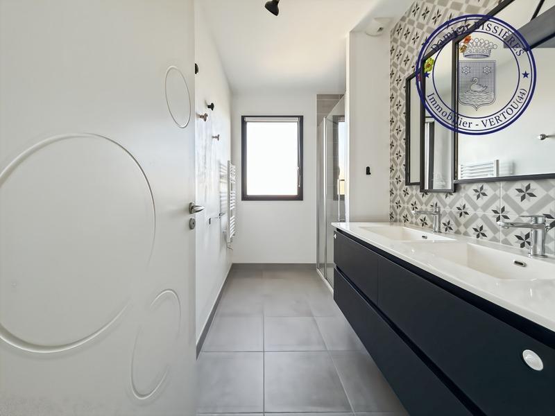 Maison - 100 m² - 4 pièces