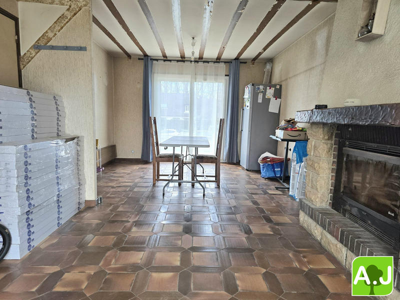 Maison traditionnelle - 130 m² - 6 pièces