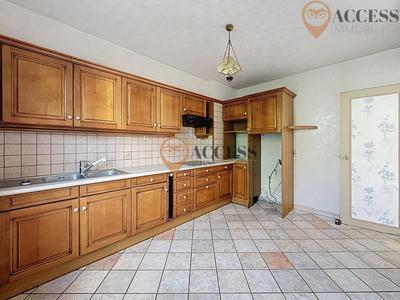 Maison - 160 m² - 8 pièces