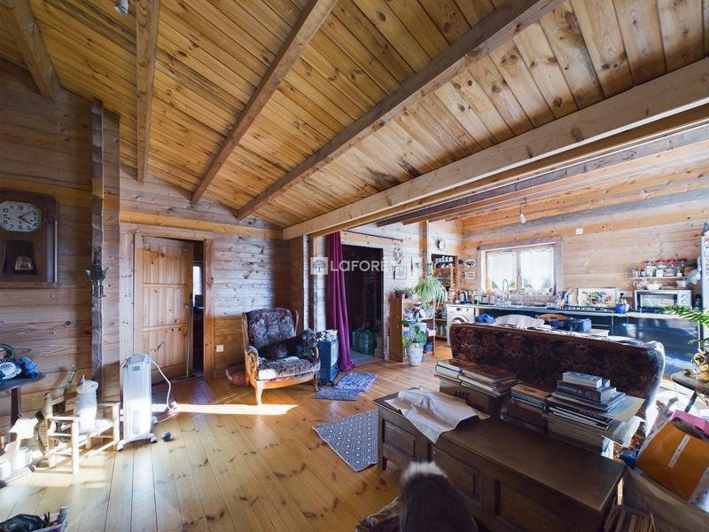 Maison - 80 m² - 3 pièces