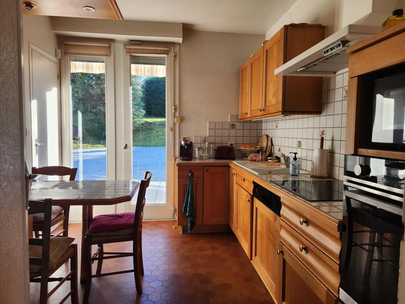 Maison - 93 m² - 5 pièces