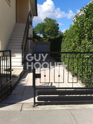 Maison - 178 m² - 8 pièces