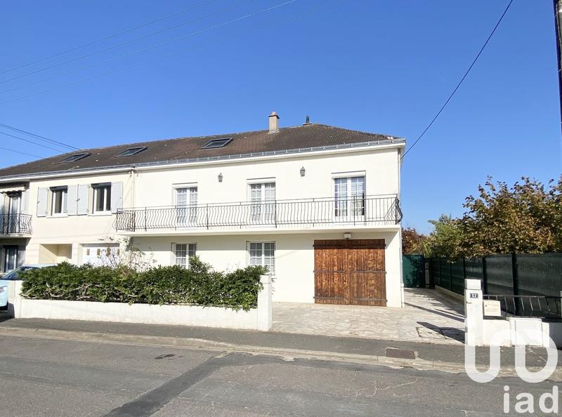 Maison - 145 m² - 8 pièces