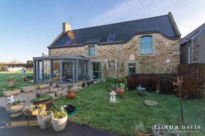 Maison - 107 m² - 5 pièces