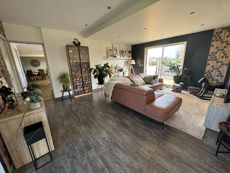 Maison - 150 m² - 8 pièces