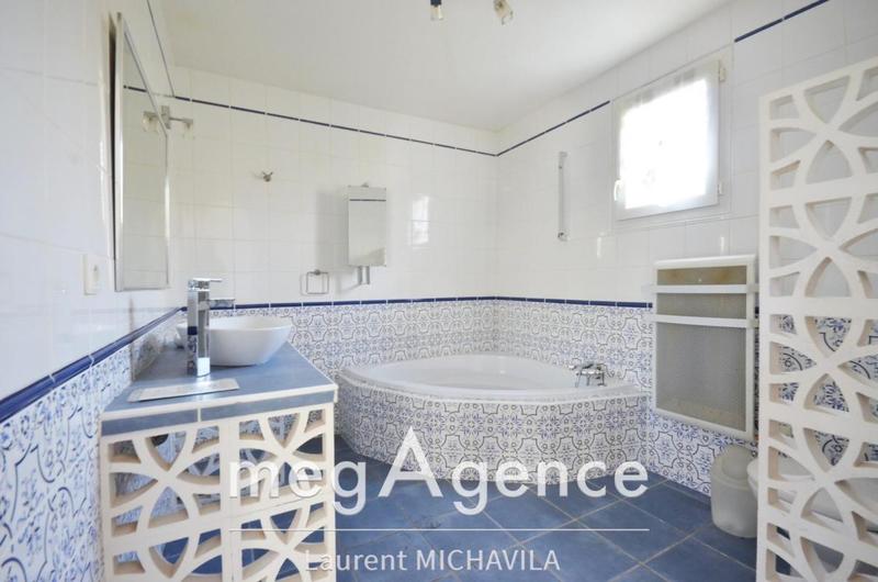 Maison - 175 m² - 6 pièces