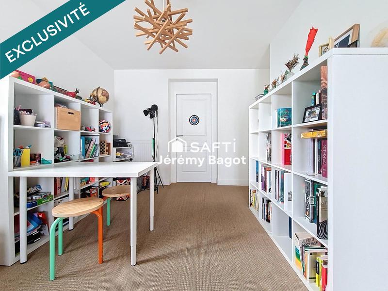 Maison - 160 m² - 8 pièces